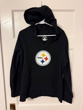 Fanatics Black Pittsburgh Steelers Logo Pullover Hoodie